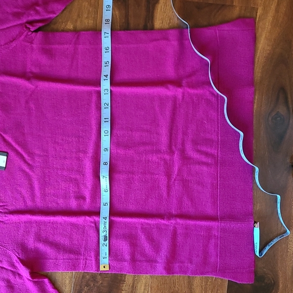 Banana Republic Merino Wool Washable Wool Crew Neck Sweater - Picture 10 of 11